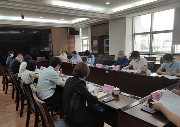 03研究市博爱医院工作专题会议.jpg